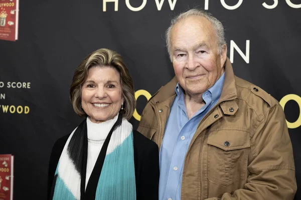 CEO Kathy Morgan, Girişimci William J KOMERS, Kevin Goetz 'in Hollywood' un Kitap Başlatma Bölüm 2 'sinde nasıl skor yapılır, Los Angeles, CA, 23 Kasım 2025