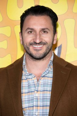 Film yapımcısı Ervin Musabelliu, 5 Aralık 2025 'te Los Angeles, Ziggy Oteli' nde HUGH PEEPLE canlı performansının yer aldığı Mostafa Elmorsy Doğum Günü Partisi 'ne katıldı.