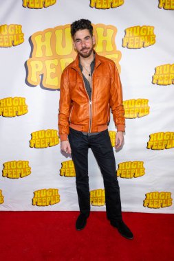 Müzisyen Morgan Day, Mostafa Elmorsy 'nin doğum günü partisine katıldı. 5 Aralık 2025' te Los Angeles, Ziggy Otel 'de HUGH PEEPLE canlı performansı