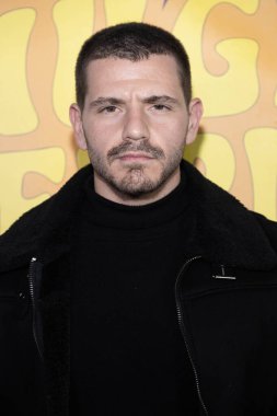 Aktör Saeed Cann, Mostafa Elmorsy 'nin doğum günü partisine katıldı HUGH PEEPLE canlı performansını Hotel Ziggy, Los Angeles, CA, 5 Aralık 2025