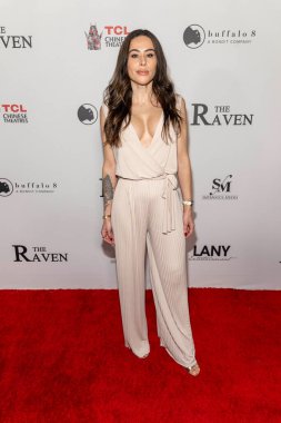 Aktris Esmeree Sterling, 15 Ocak 2026 'da TCL Çin Tiyatrosu' nda 'Kuzgun' un dünya prömiyerine katıldı.