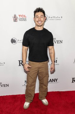 Aktör Colton Tran, 15 Ocak 2026 'da TCL Çin Tiyatrosu' nda 'Kuzgun' un dünya prömiyerine katıldı.