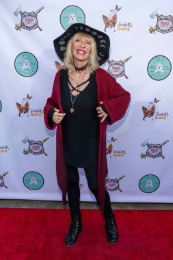 Aktris Patti Negri, LA İtfaiye Teşkilatı 'na 17 Ocak 2026' da Los Angeles İtfaiye Müzesi 'nde katıldı.