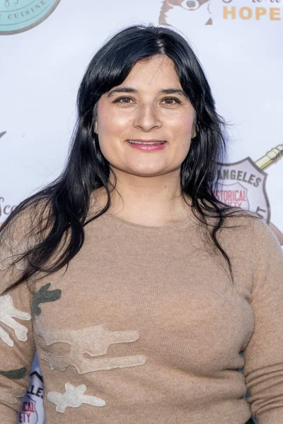 TV sunucusu / tasarımcısı Annabelle Azade, LA İtfaiye Teşkilatı 'nın Onurlu İtfaiye Teşkilatı' na 17 Ocak 2026 'da katılıyor.