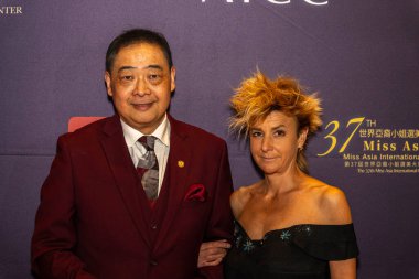 Los Angeles Beverly Arts TV sunucusu / kurucusu Joey Zhou, görüntü yönetmeni Virginie Pichot Sheraton San Gabriel, Los Angeles, CA, 24 Ocak 2026 'da düzenlenen 37.