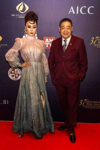 DJM3 Sanat Eğitimi CEO 'su Julie Shen, Los Angeles Beverly Arts TV sunucusu / kurucusu Joey Zhou, Sheraton San Gabriel, Los Angeles, CA, 24 Ocak 2026' da düzenlenen 37.