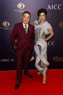 Los Angeles Beverly Arts TV sunucusu / kurucusu Joey Zhou, Model / LABA İkon Ödülü sahibi Annie Chen Sheraton San Gabriel, Los Angeles, CA, 24 Ocak 2026 'da düzenlenen 37.
