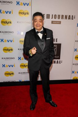 Los Angeles Beverly Arts TV sunucusu / kurucusu Joey Zhou, AI + Web3 Devrim Öncesi Grammy Ödülleri Galasına katılıyor.