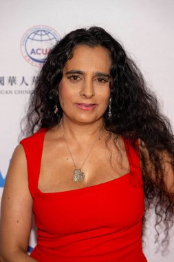 Splash dergisi Sanjini Bhakta 2026 XAVVI Küresel Etki İşletmeleri Ekosistem Zirvesi 'ne Özel Beverly Hills Konağı' nda katıldı.