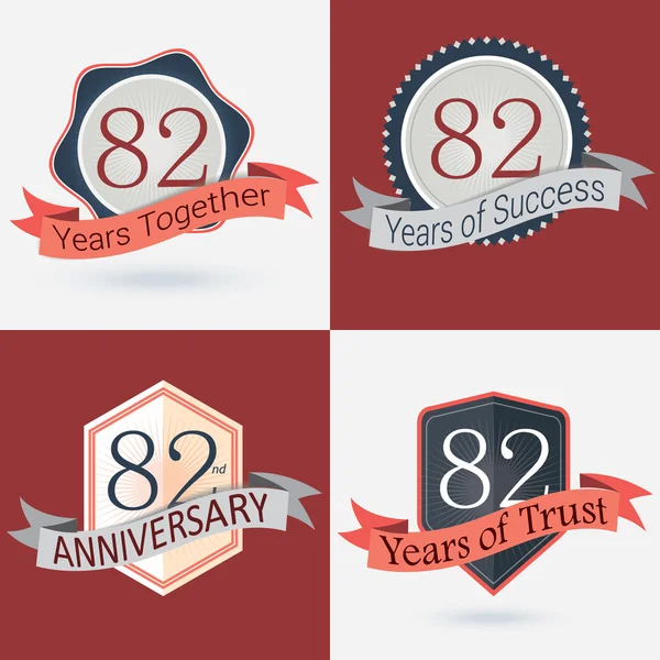 82-я годовщина со дня рождения - набор ретро-марок и печатей — стоковый вектор