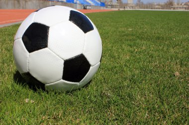 Bir çim çim futbol  