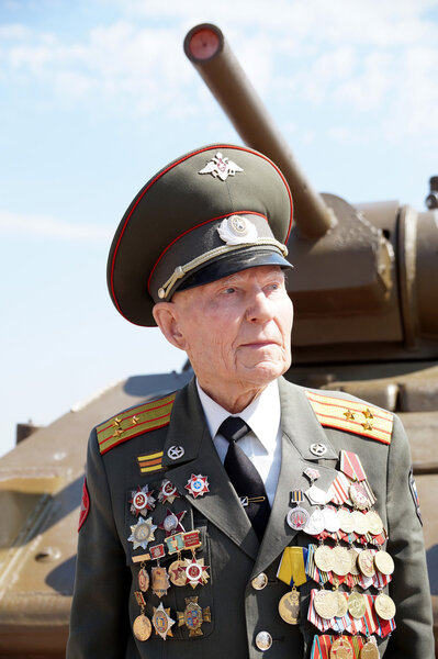 Veteran of the Battle of Stalingrad colonel Vladimir Turov 