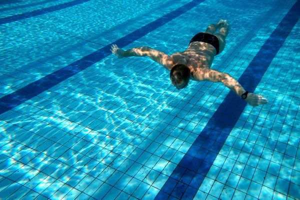 Schwimmer Großen Freibad — Stockfoto