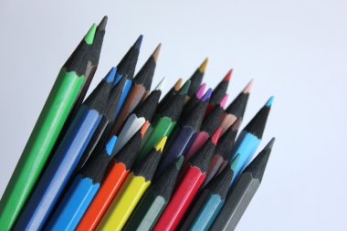 Renkli kalemler.