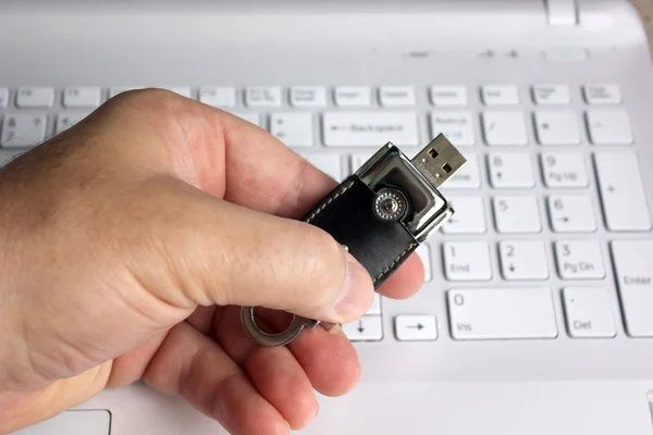 Flash card on the keyboard — Stock Photo, Image