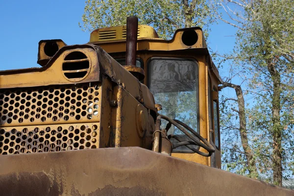 Velho bulldozer grande — Fotografia de Stock