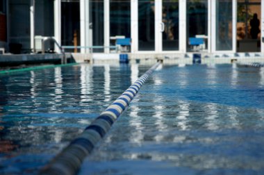 Açık Yüzme Havuzu