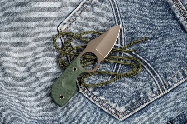 Small knife for the hidden — Stock Photo, Image