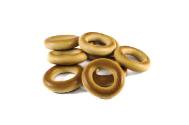 fırında çıtır cracknels karşı beyaz izole yığını