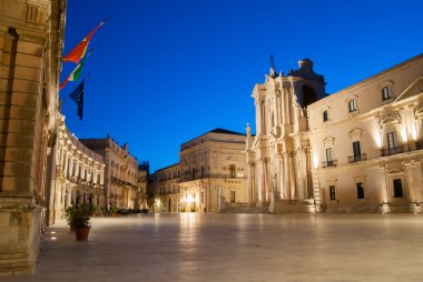 Ortigia alacakaranlıkta