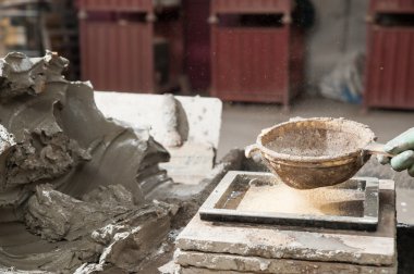 Kırmızı tuğla esnaf