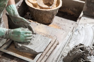 Kırmızı tuğla esnaf