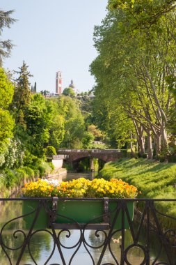 Vicenza köprü ve nehirler