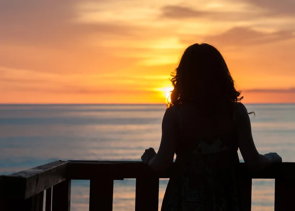 Esperando un nuevo comienzo — Foto de Stock