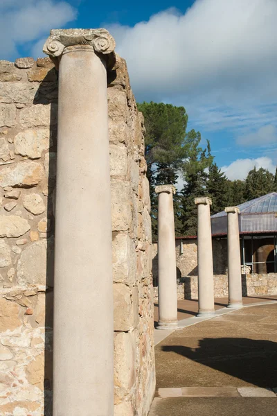 Gamla romerska pelare — Stockfoto