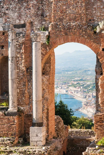 Den romerska teatern i Taormina — Stockfoto