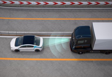 Siyah pikabı karayolu üzerinde otomatik fren sistemi tarafından durduruldu.