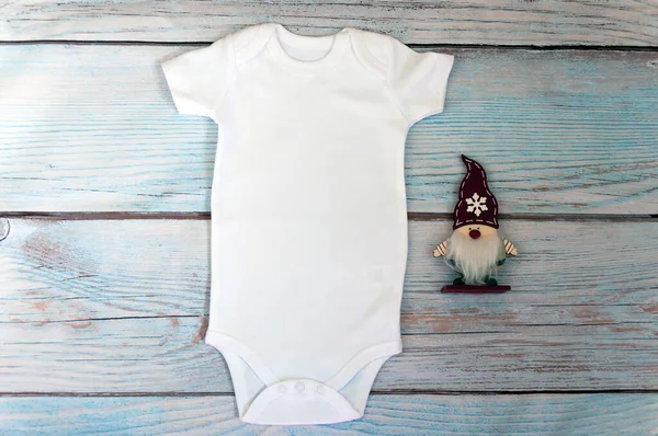 Christmas White Baby Bodysuit Mockup Wooden Background Styled Stock Photography — Stock Photo, Image