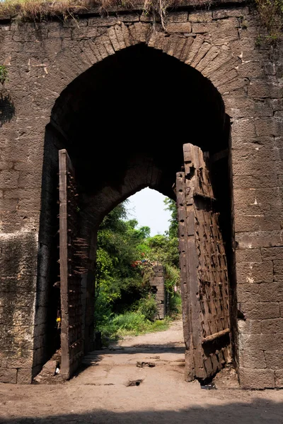View Kalaburagi Fort Back Entrance Gate Door Isolated Kalaburagi Karnataka — Stock Photo, Image