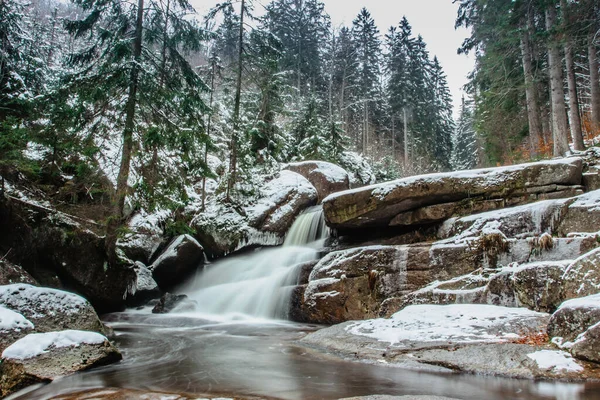 The group of waterfalls and cascades on the Cerna Desna River, close to Sous water reservoir,Jizera mountains,Czech Republic.Long exposure water.Fresh cold mountain scenery.Czech winter frosty nature. — Stock Photo, Image