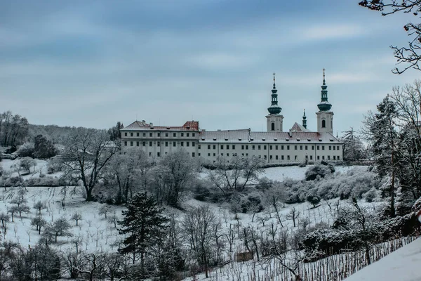 Winter View Strahov Monastery Church Assumption Blessed Virgin Mary Prague — Stock Photo, Image