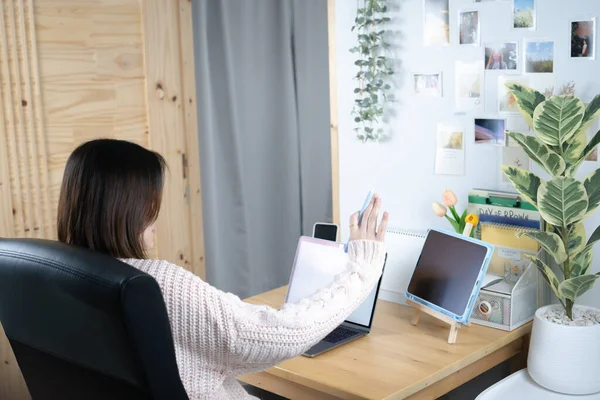 Asian Woman Use Laptop Internet Conference Online Work Home — Stock Photo, Image