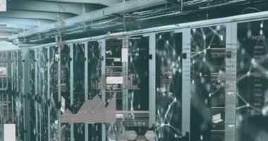 Bağlantı ağlarını gösteren ekranlardan oluşan bir odanın üzerinde yüzen birden fazla grafik ve istatistiğin animasyonu. Dijital bileşik video