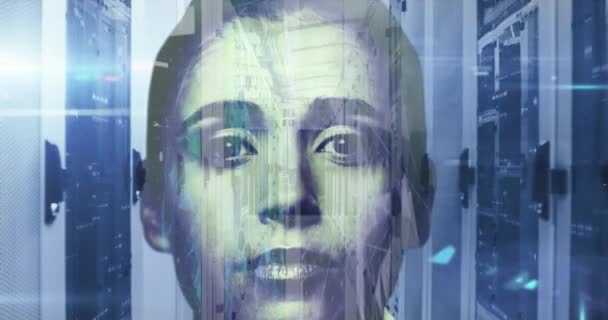 Animação Retrato Mulher Com Servidores Computador Sala Tecnologia Processamento Dados — Vídeo de Stock