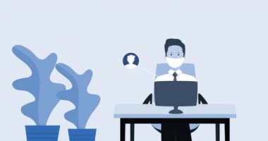 Yüz maskesi altında bilgisayar kullanan bir adamın animasyonu. bağlantı teknolojisi sosyal uzaklık covid 19 salgını sırasında işyerinde.