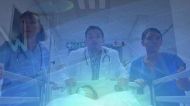 Bir hastayı hastaneye götüren erkek doktor ve iki kadın tıp uzmanına karşı finansal veri işleme dijital animasyonu. Tıp araştırmaları ve küresel finansman kavramı