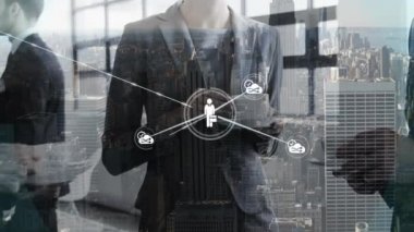 İş adamlarının buluşması ve konuşması üzerine bağlantı ve simge ağlarıyla 5G dijital arayüzün animasyonu. Dijital olarak oluşturulan küresel bağlantı ağı teknolojisi kavramı.