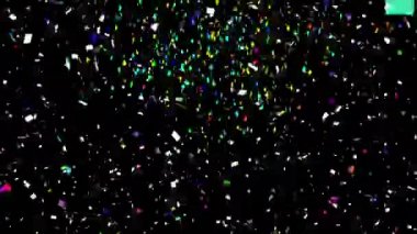 Siyah arka plandan düşen çok renkli konfeti animasyonu. Yeni yıl arifesi parti kutlaması konsepti dijital olarak oluşturuldu.