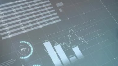 Hastanede çalışan doktor ekibine karşı istatistiksel veri işleme videosu. Tıp araştırmaları ve küresel finansman kavramı