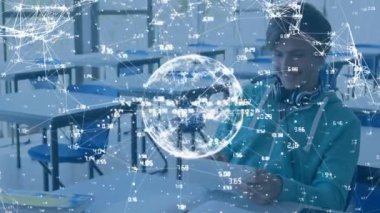Tablet kullanan çocuk üzerinde bağlantı ağı ve veri işleme ağının dünya animasyonu. dijital arayüz küresel bağlantı konsepti dijital olarak oluşturulmuş görüntü.