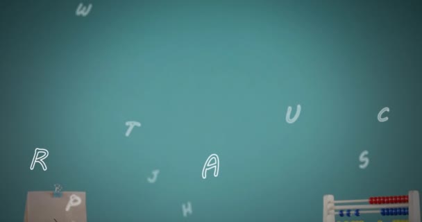Komposisi Digital Dari Beberapa Alfabet Jatuh Atas Item Stasioner Sekolah — Stok Video