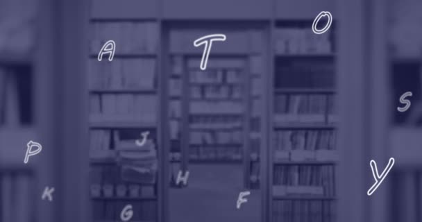 Ψηφιακή Σύνθεση Πολλαπλών Αγγλικών Αλφάβητων Που Επιπλέουν Ενάντια Στη Σχολική — Αρχείο Βίντεο