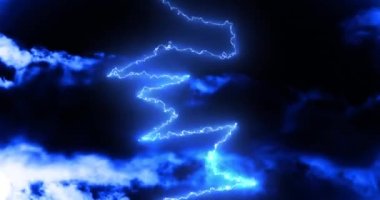 Karanlık gökyüzü arka planında çılgınca hareket eden parlak mavi yıldırım elektrik akımı. enerji, elektrik, ışık ve hareket konsepti, dijital olarak oluşturulmuş video.