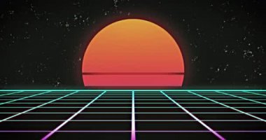 Parlayan turuncu güneşin yeşil şebeke üzerinde gece boyunca kusursuz bir döngü içinde hareket edişinin animasyonu. Retro video oyunu rengi ve hareket konsepti dijital olarak oluşturuldu.