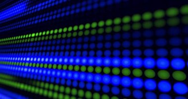 Siyah arkaplanda parlayan ve kararan yeşil ve mavi ışık diyotları. enerji, elektrik, renk ve hareket konsepti, dijital olarak oluşturulmuş video.