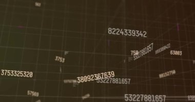 Siyah arkaplanda ızgara ağına karşı yüzen çoklu değişen sayıların dijital animasyonu. bilgisayar arayüzü teknolojisi kavramı.